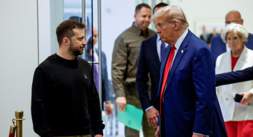 Donald Trump y Volodimir Zelenski en Nueva York. Foto: REUTERS.