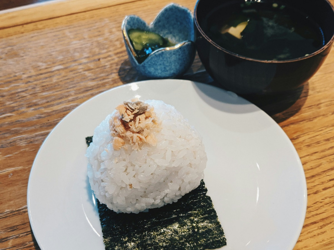 Onigiri, el plato principal de la semana de la gastronomía japonesa 2024. Foto: Unsplash.