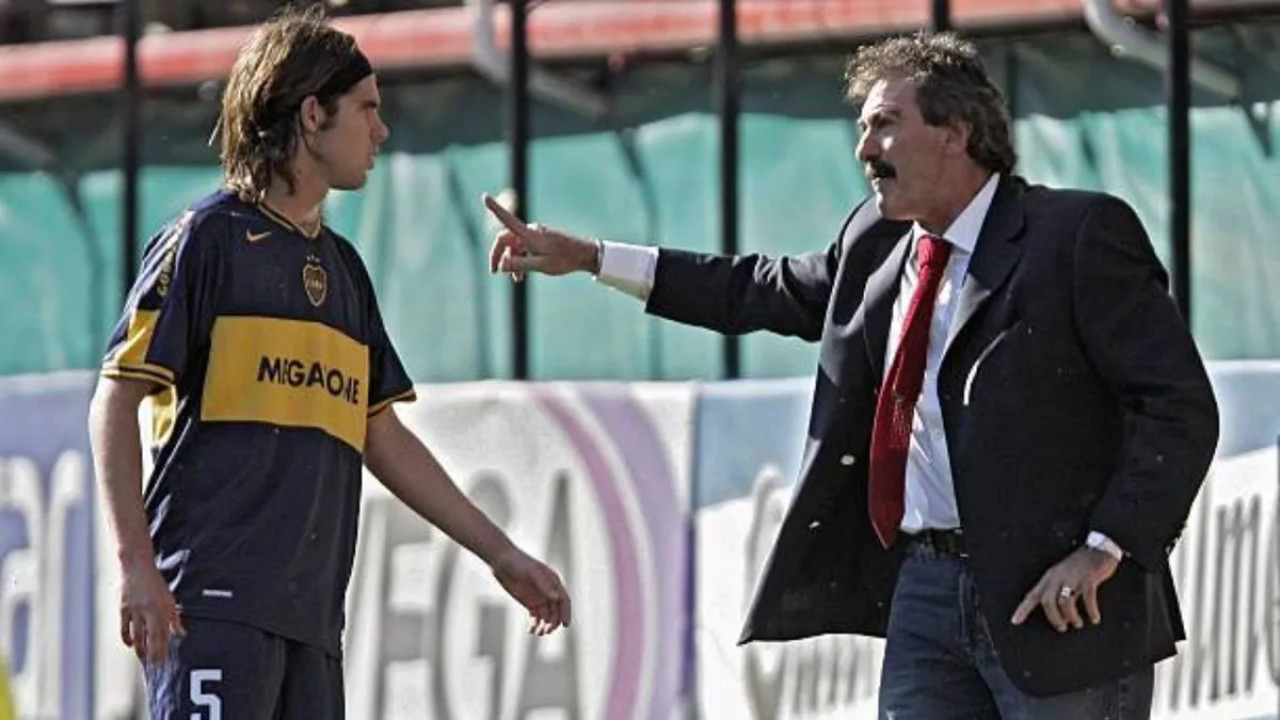 Fernando Gago y Ricardo La Volpe.