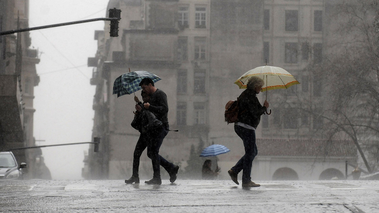 Lluvia en Buenos AIres. Foto: Reuters