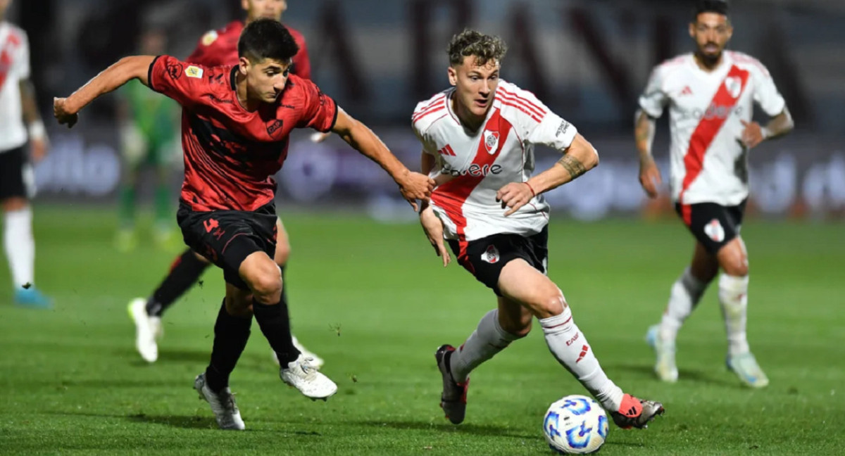 Facundo Colidio; Platense vs River. Foto: NA