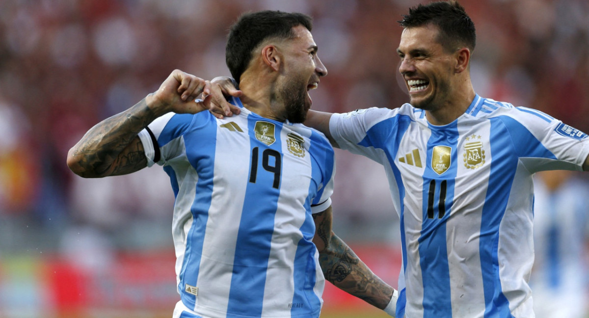 Nicolás Otamendi y Giovani Lo Celso. Foto: Reuters