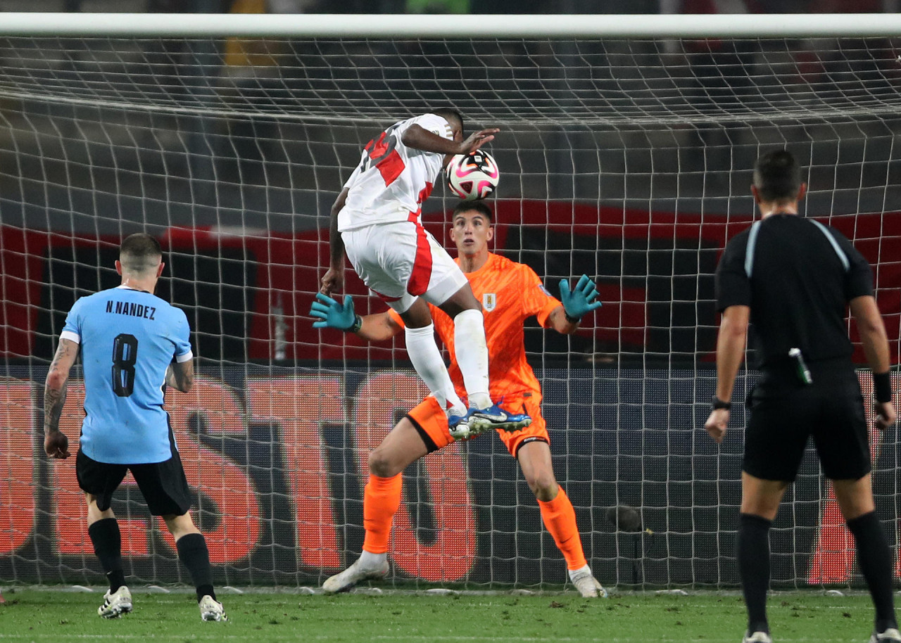 Eliminatorias, Perú vs. Uruguay. Foto: EFE.