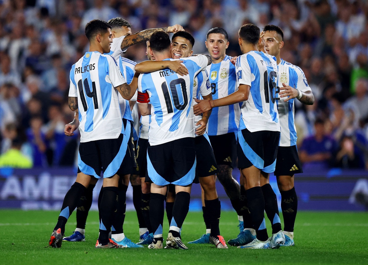 Gol de Thiago Almada; Selección Argentina. Foto: Reuters.