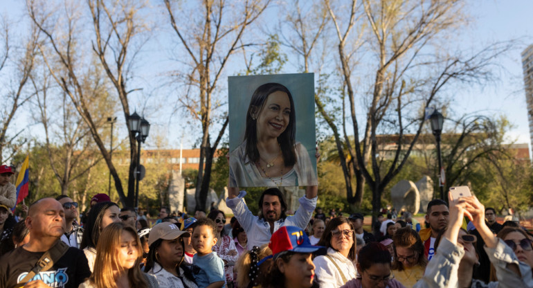 Manifestantes a favor de María Corina Machado. Foto: Reuters