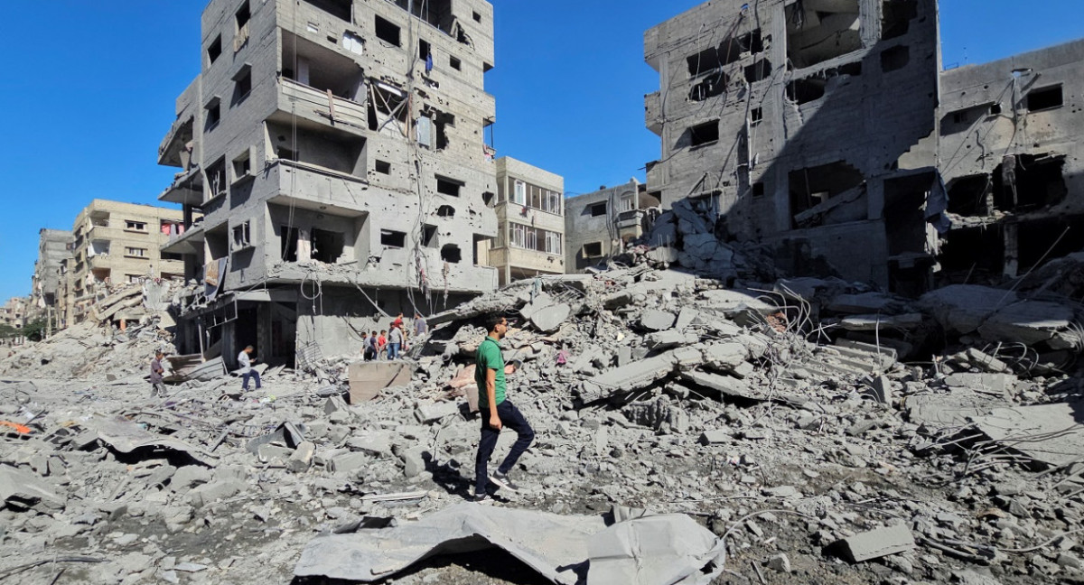 La destrucción de un complejo residencial en Beit Lahia, norte de Gaza. Foto: Reuters.