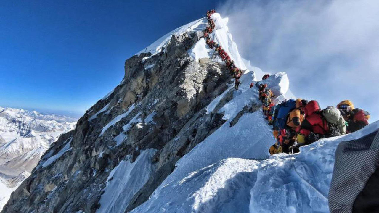 El turismo descontrolado en el Everest deja 200 toneladas de residuos al año. Foto: Noticias Ambientales