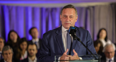 Álvaro Delgado, candidato a presidente de Uruguay. Foto: EFE.