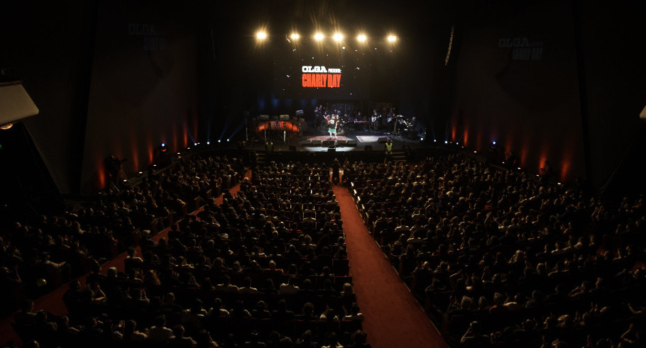 Charly Day, el tributo a Charly García con la conducción de Migue Granados.