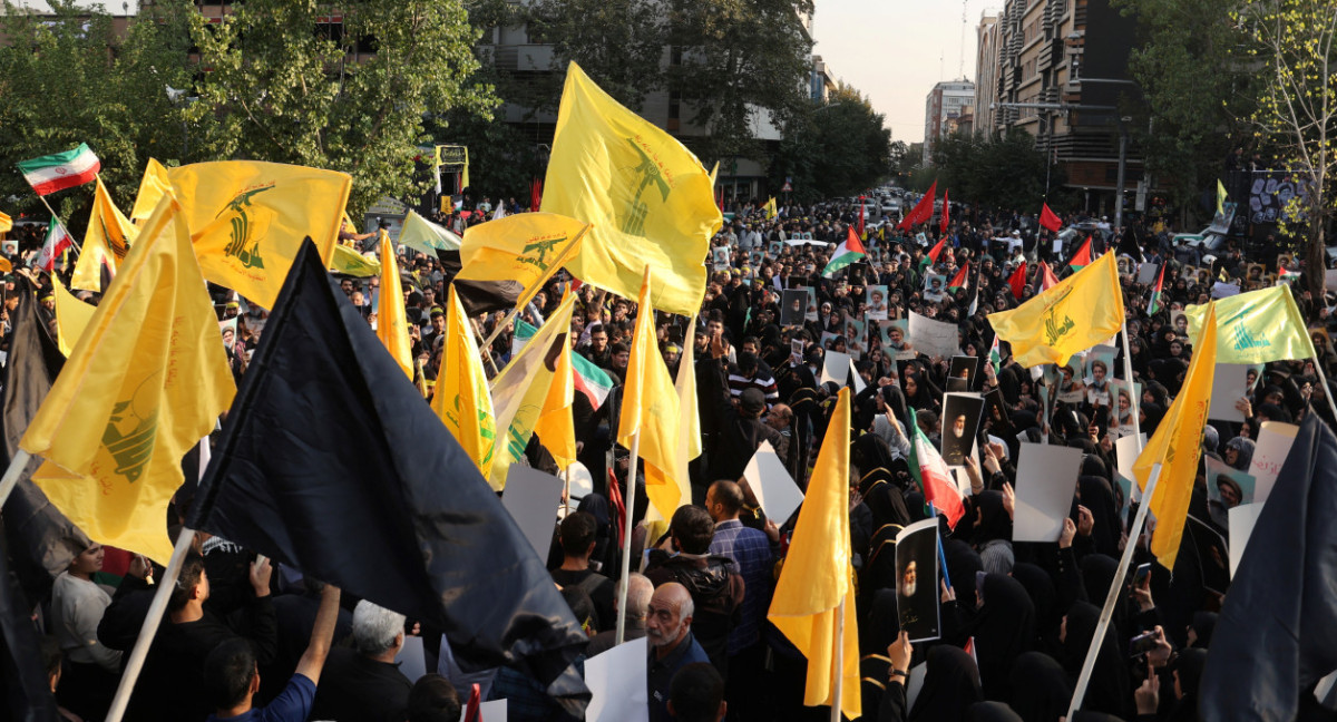 Banderas de Hezbollah. Foto: Reuters.