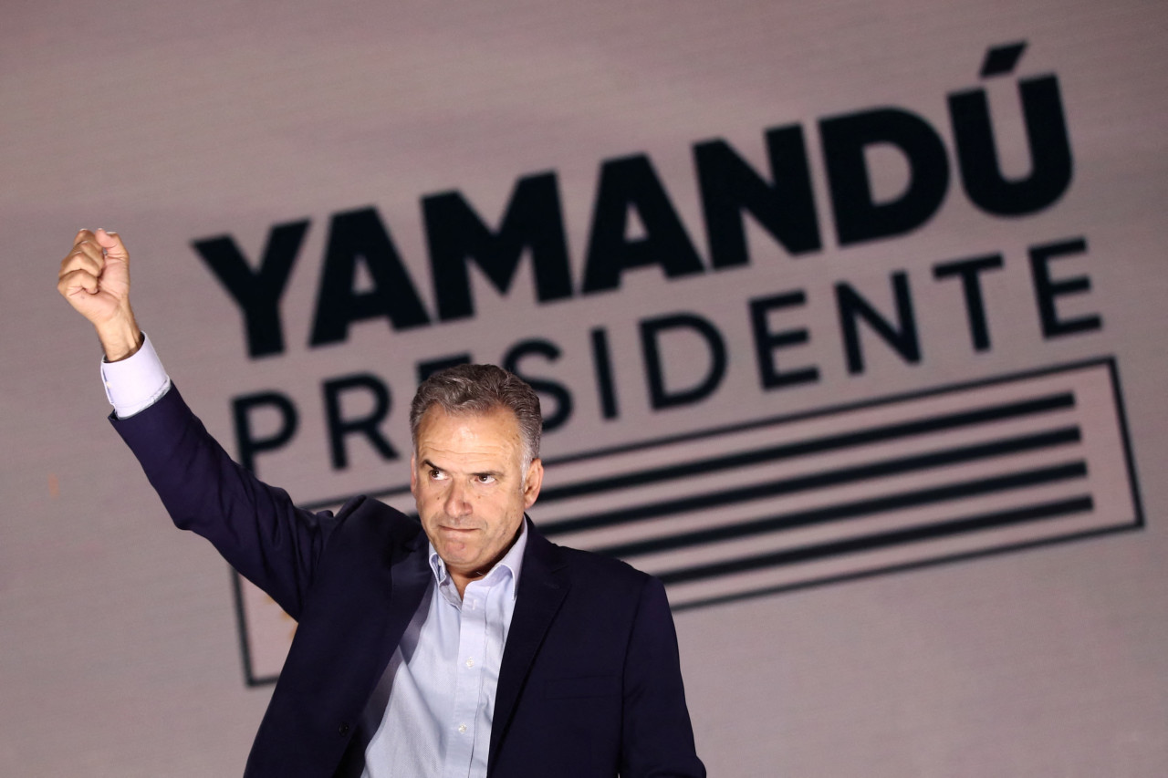 Yamandú Orsi, candidato presidencial de Uruguay. Foto: Reuters.