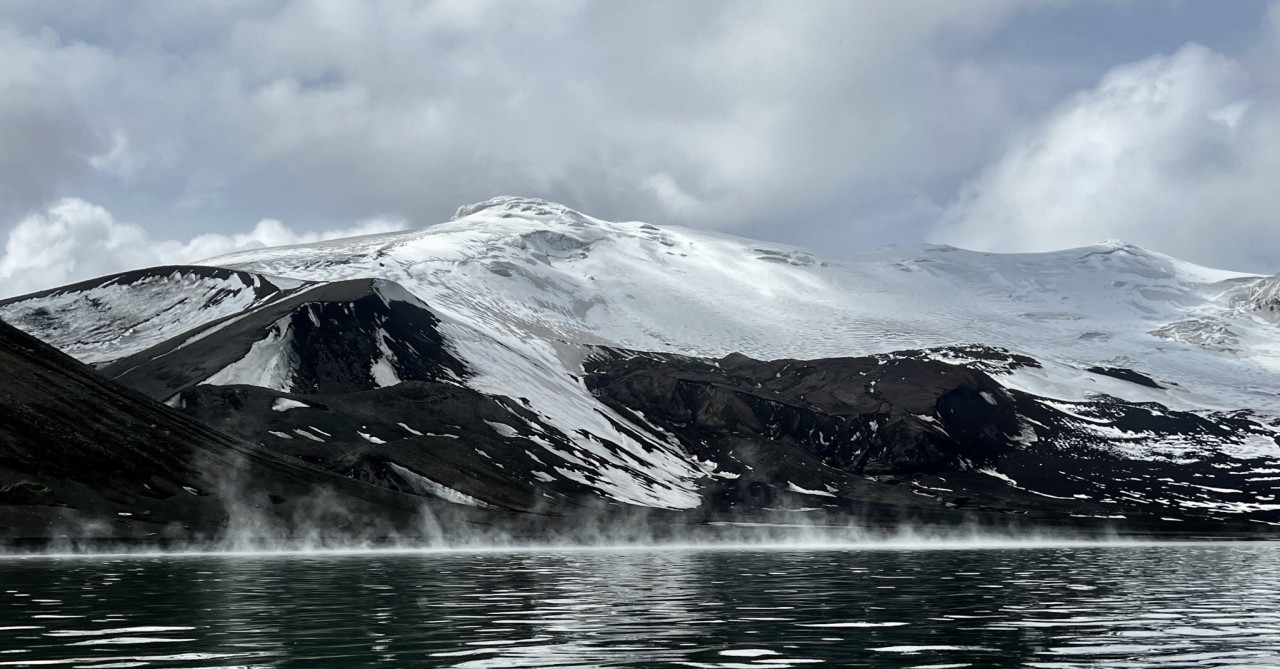 Isla Decepción, Antártida. Foto X @antartica_et