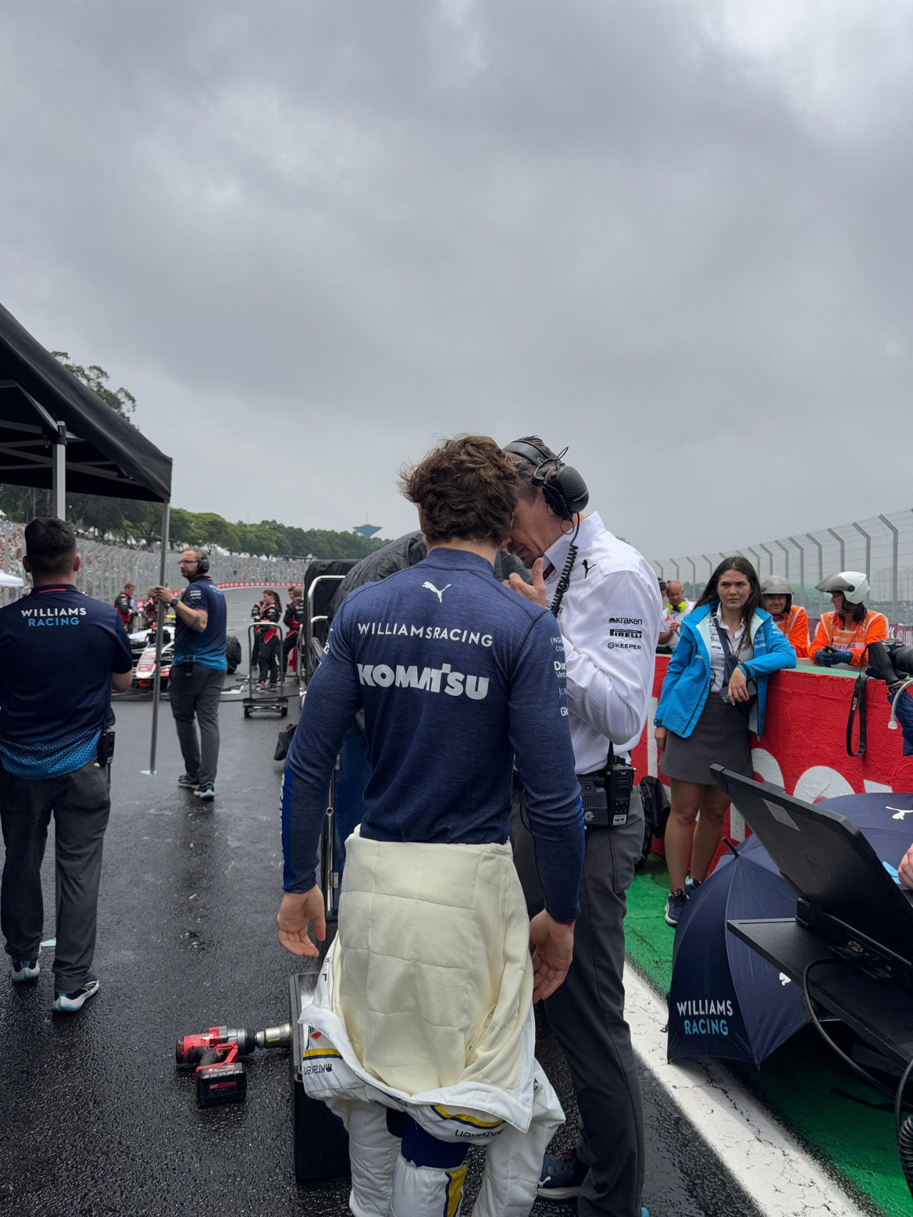 Franco Colapinto en el Gran Premio de Singapur. Foto: X @WilliamsRacing