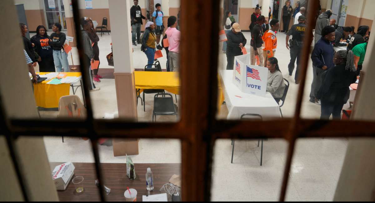 Cierran los centros de votación en Estados Unidos. Foto: Reuters