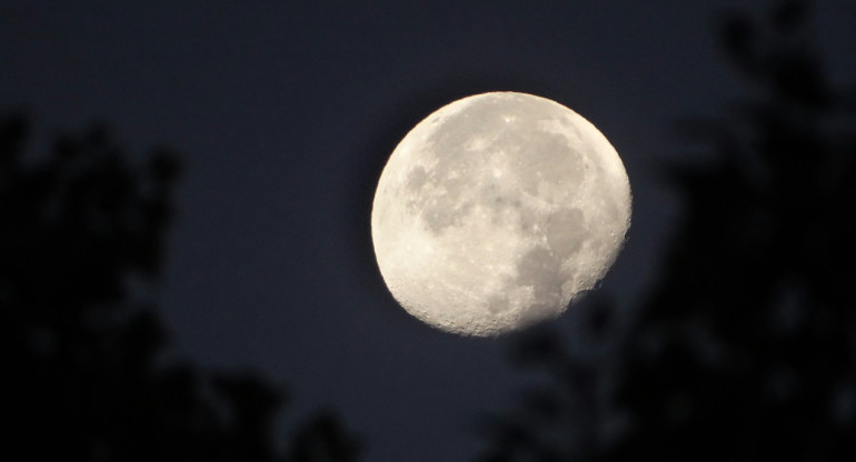 Superluna en Argentina. Foto: Unsplash.