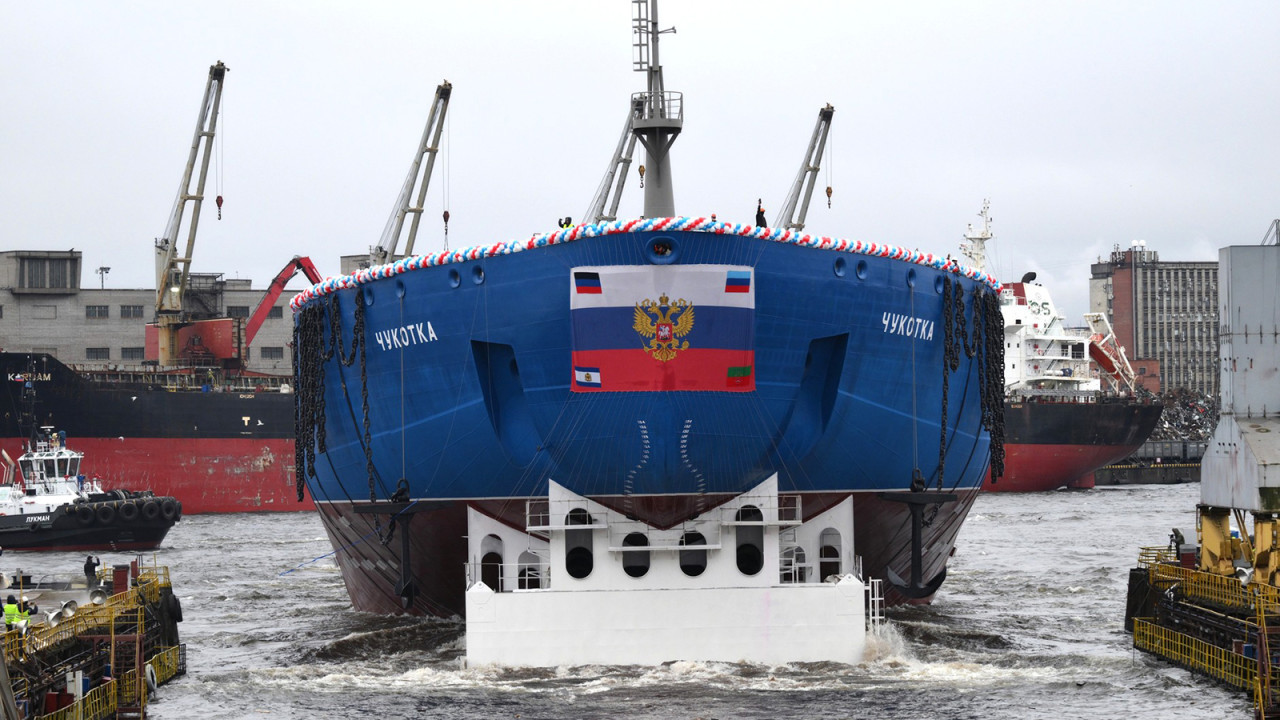 Rompehielos atómico Chukotka en San Petersburgo.