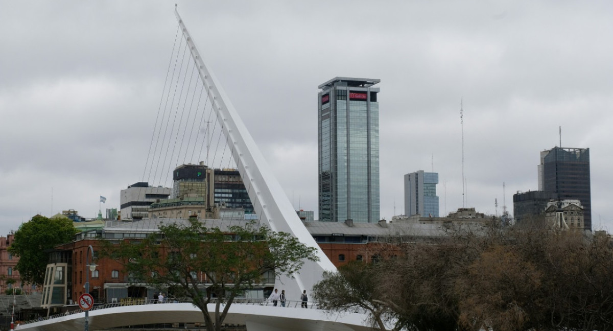 Día nublado en Buenos Aires. Foto: Unsplash.