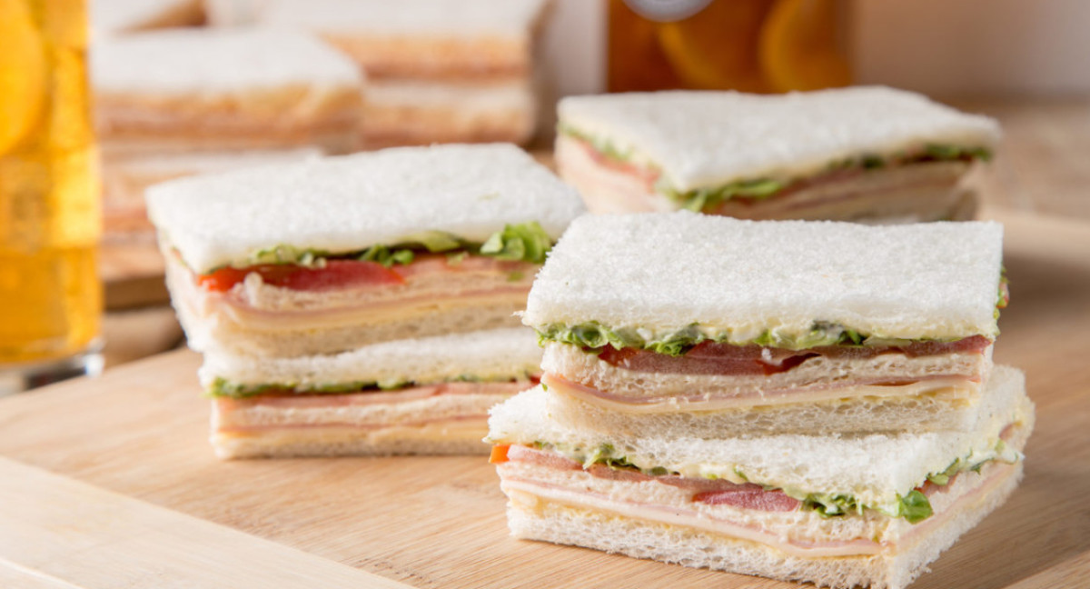 Sándwiches de miga. Foto: Pexels.