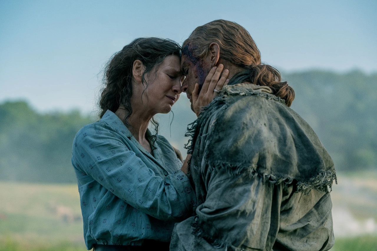 Jamie y Claire en la temporada 7. Foto: Starz