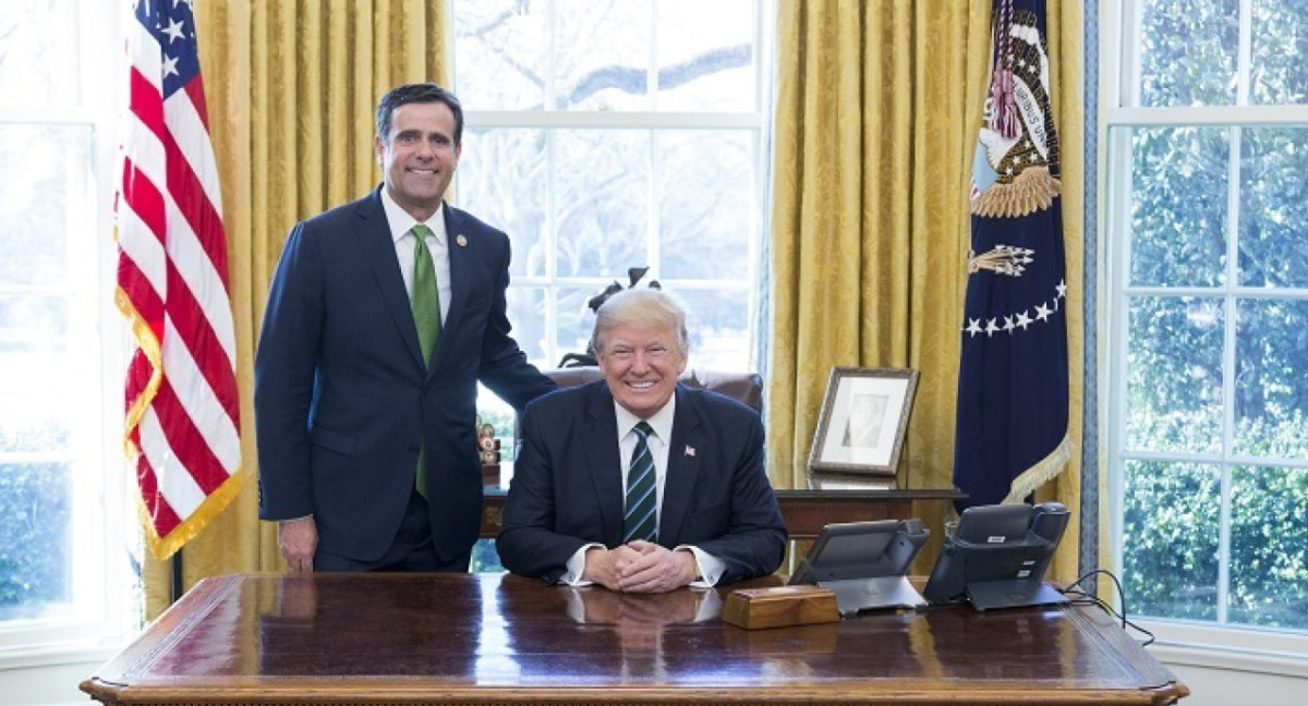 John Ratcliffe y Donald Trump.