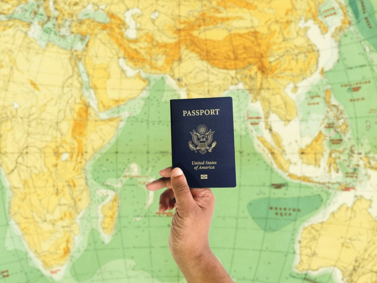 Pasaporte de Estados Unidos. Foto: Unsplash.