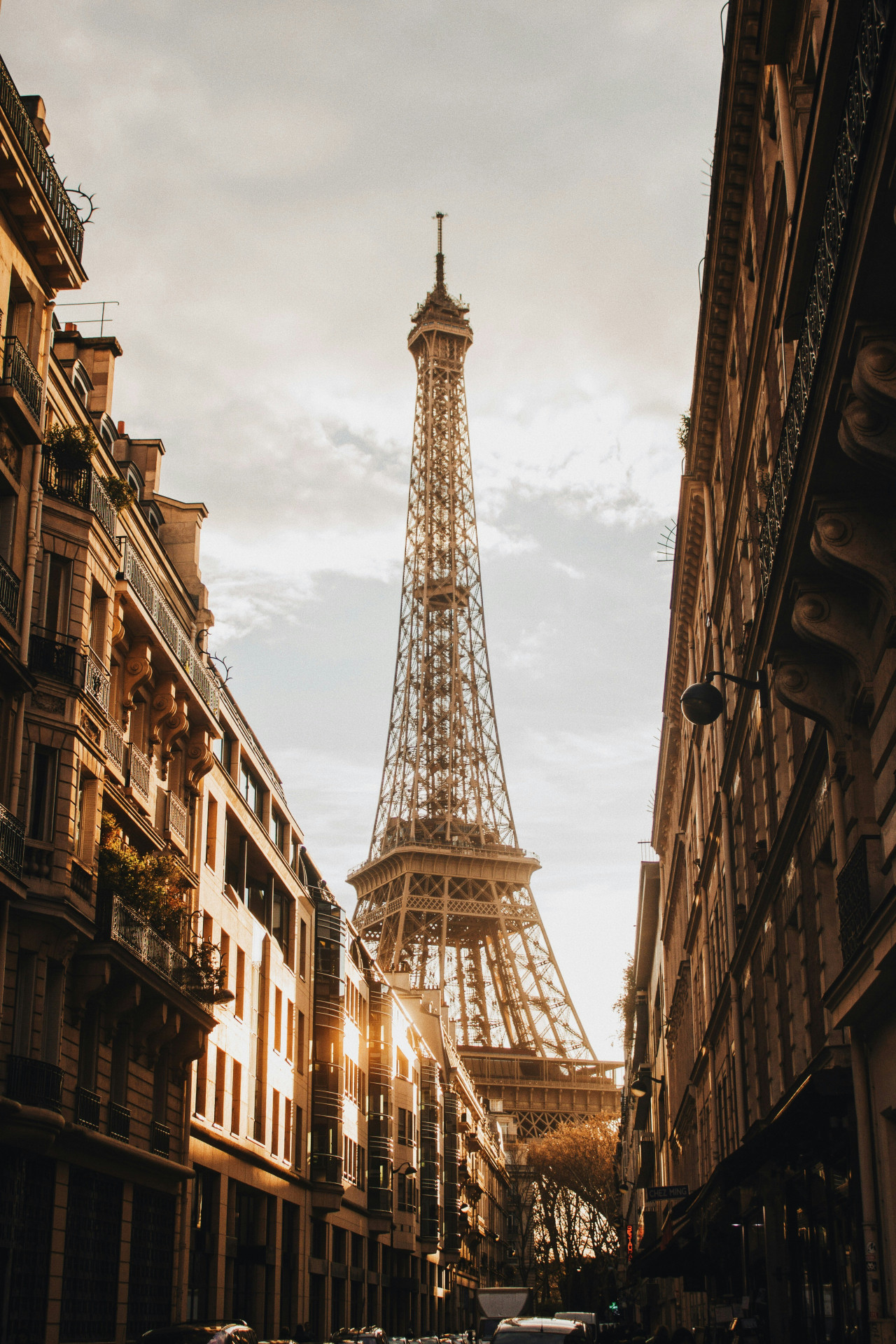 Torre Eiffel, París, Francia. Foto Unsplash.