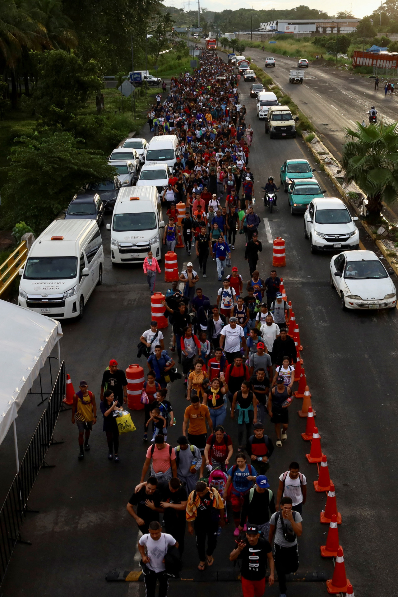 Caravana de migrantes rumbo a la frontera de México y Estados Unidos. Foto: Reuters.