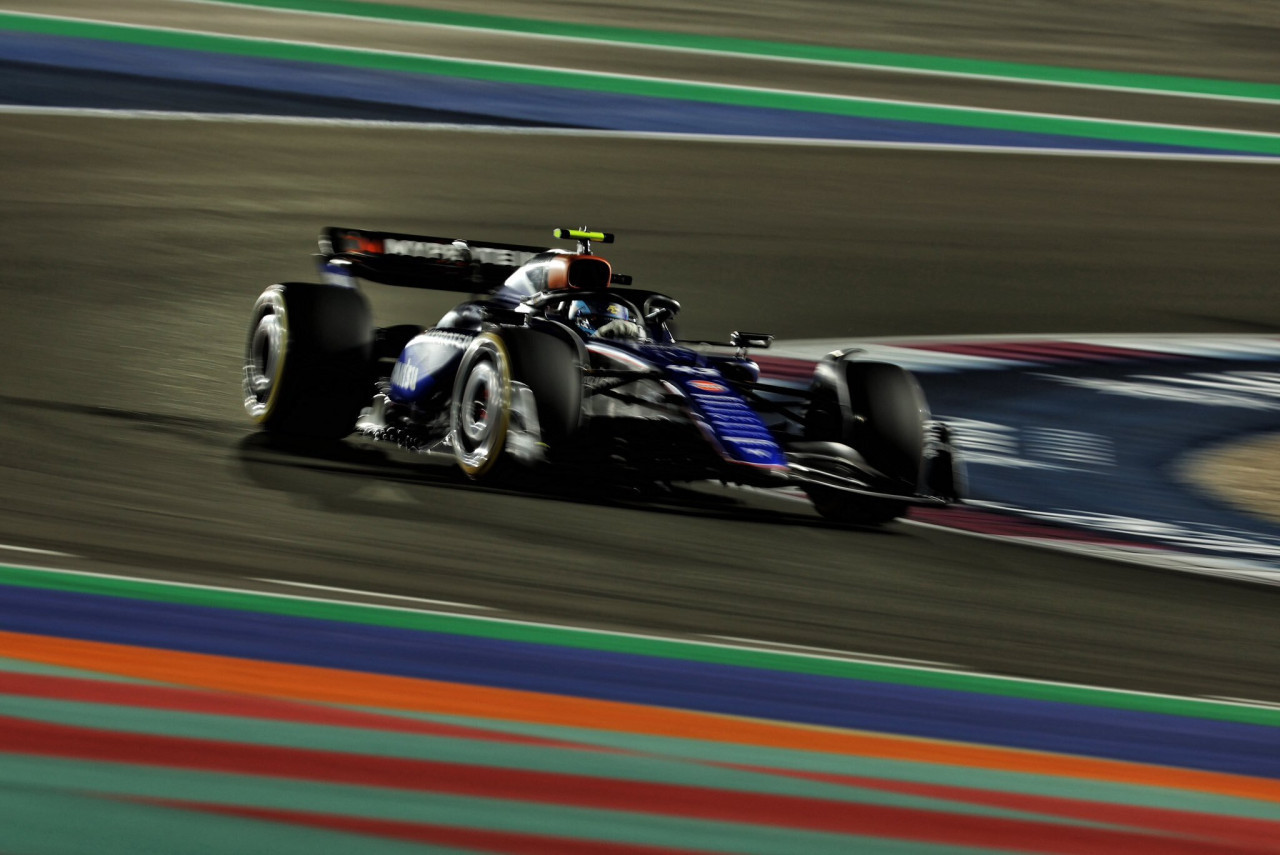 Franco Colapinto en la carrera sprint de Gran Premio de Qatar. Foto: x WilliamsRacing.