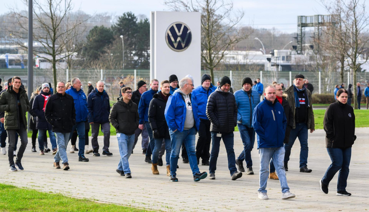 Trabajadores de Volkswagen. Foto: EFE