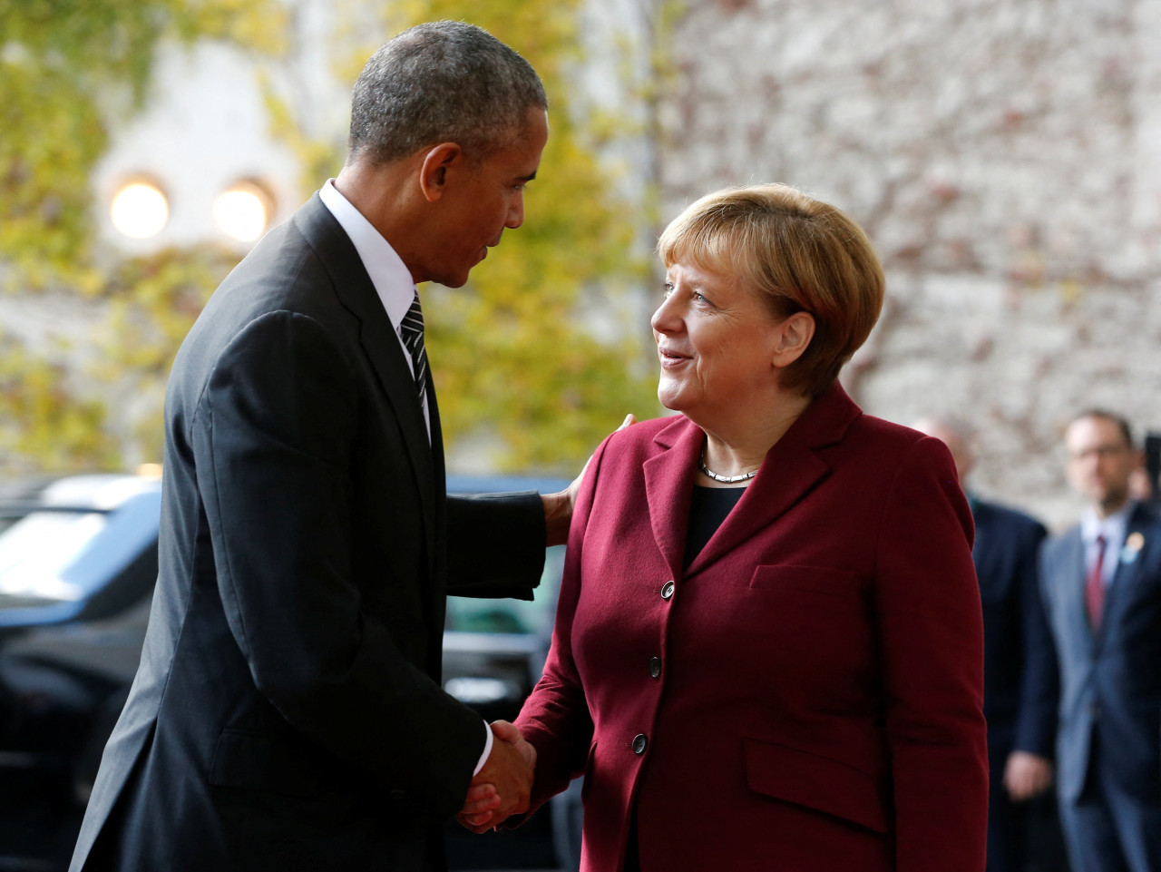 La ex canciller alemana, Angela Merkel, junto al expresidente de Estados Unidos, Barack Obama. Foto: Reuters.