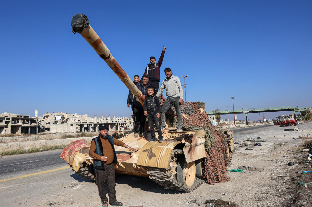 Presencia de los rebeldes en las calles de Siria. Foto: EFE.