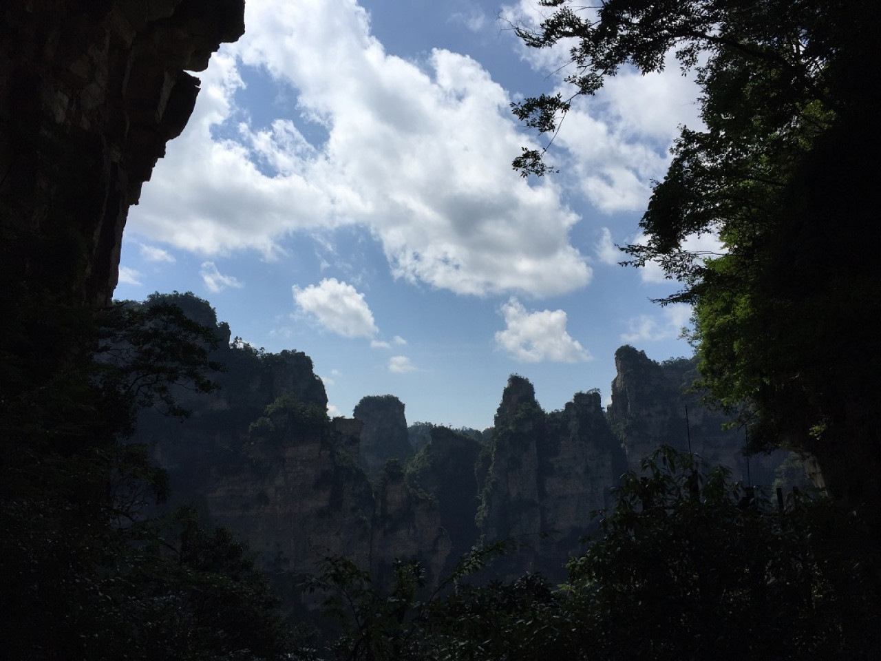 Parque Forestal Nacional de Zhangjiajie, en China. Foto: Freepik.