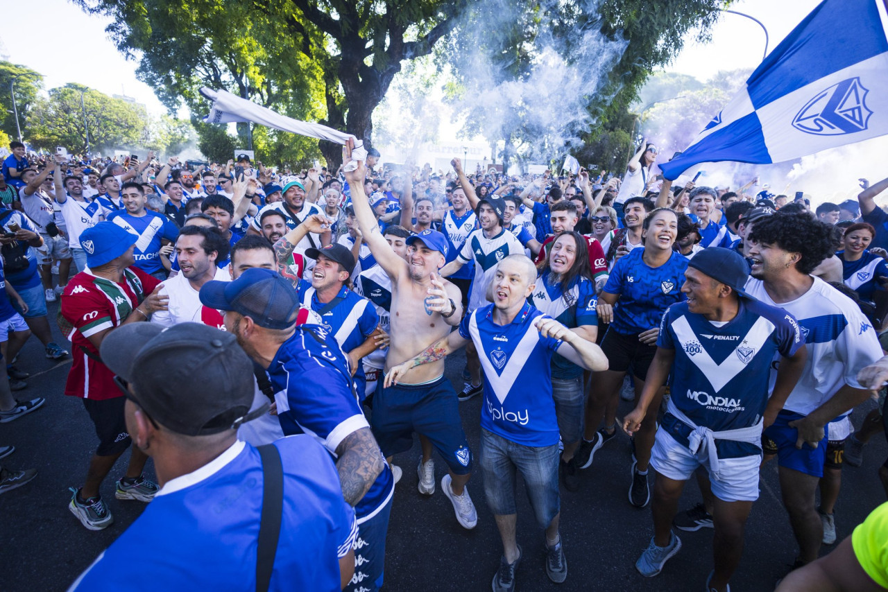 La ilusión de los hinchas del Fortín. Foto: X @Velez