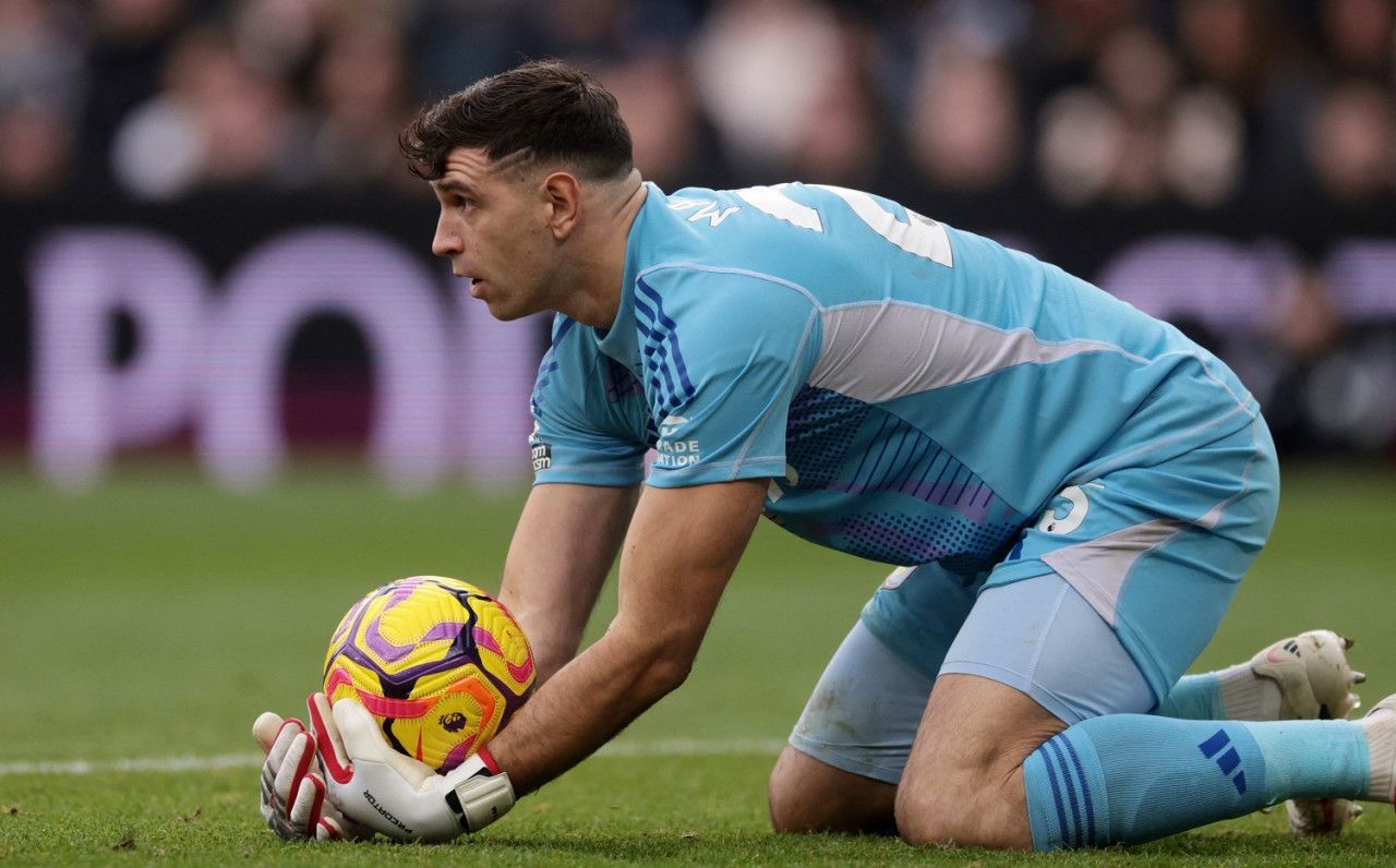 Emiliano Dibu Martínez, Aston Villa. Foto: Reuters