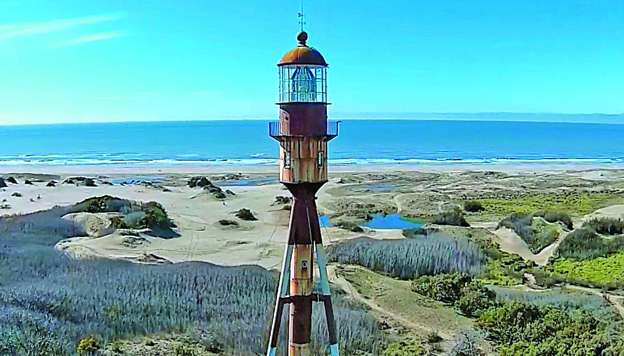 Faro de Punta Médanos. Foto: Municipalidad