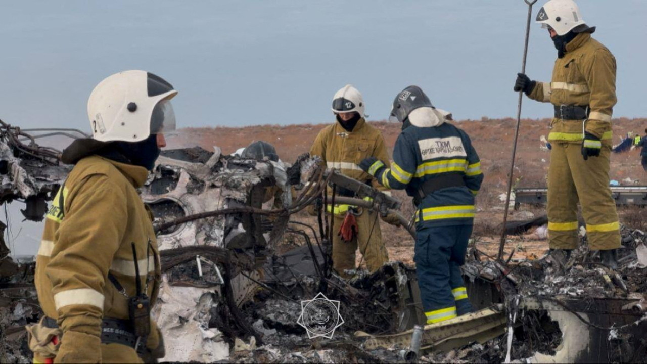 Explosión de un avión en Kazajistán. Foto: Reuters.