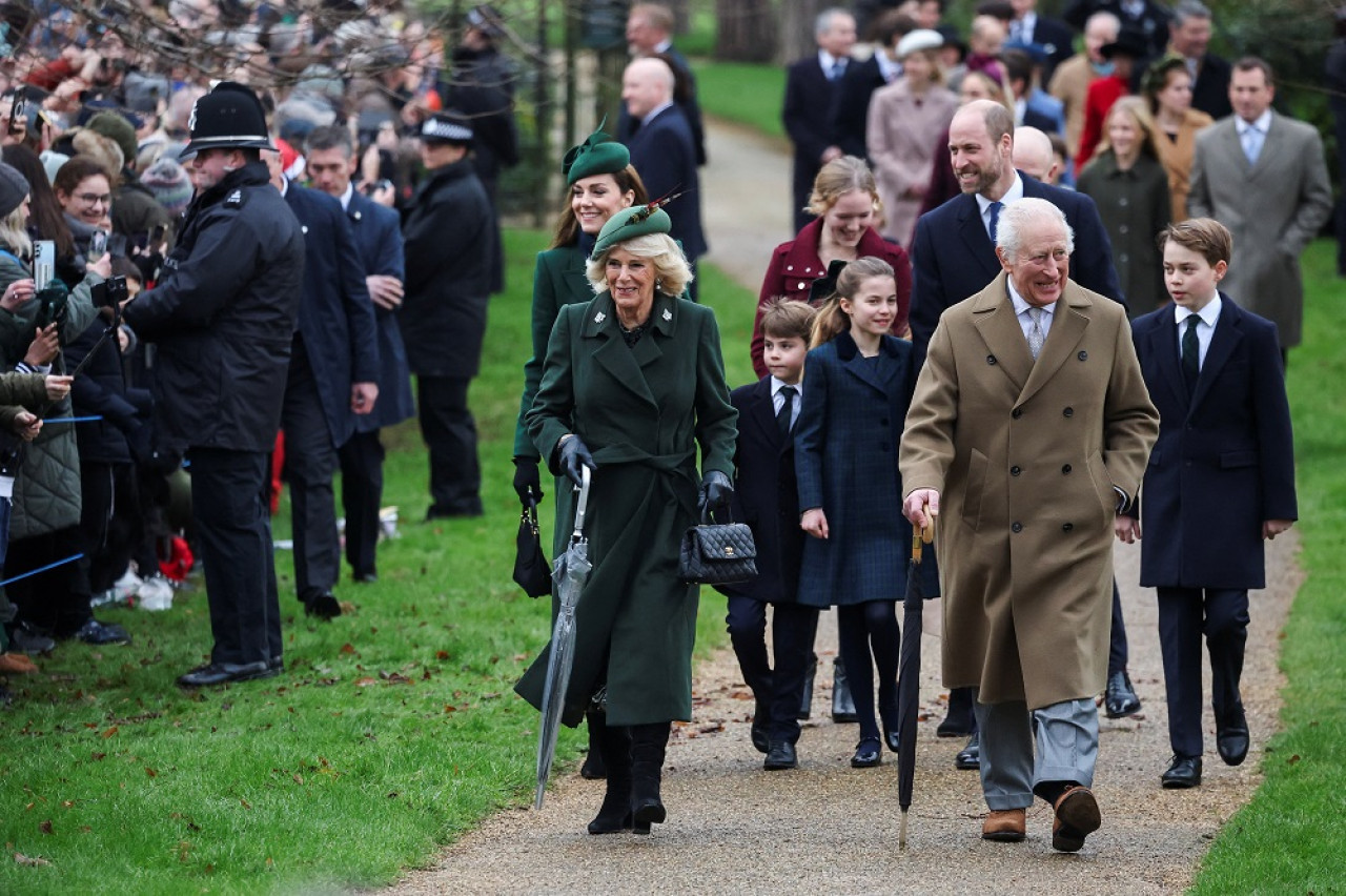 La familia real británica en la finca de Sandringham para navidad. Foto: Reuters.