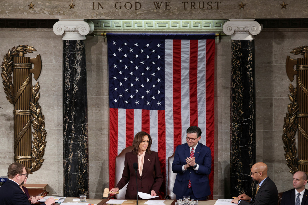 Kamala Harris en la sesión del Congreso. Foto: Reuters