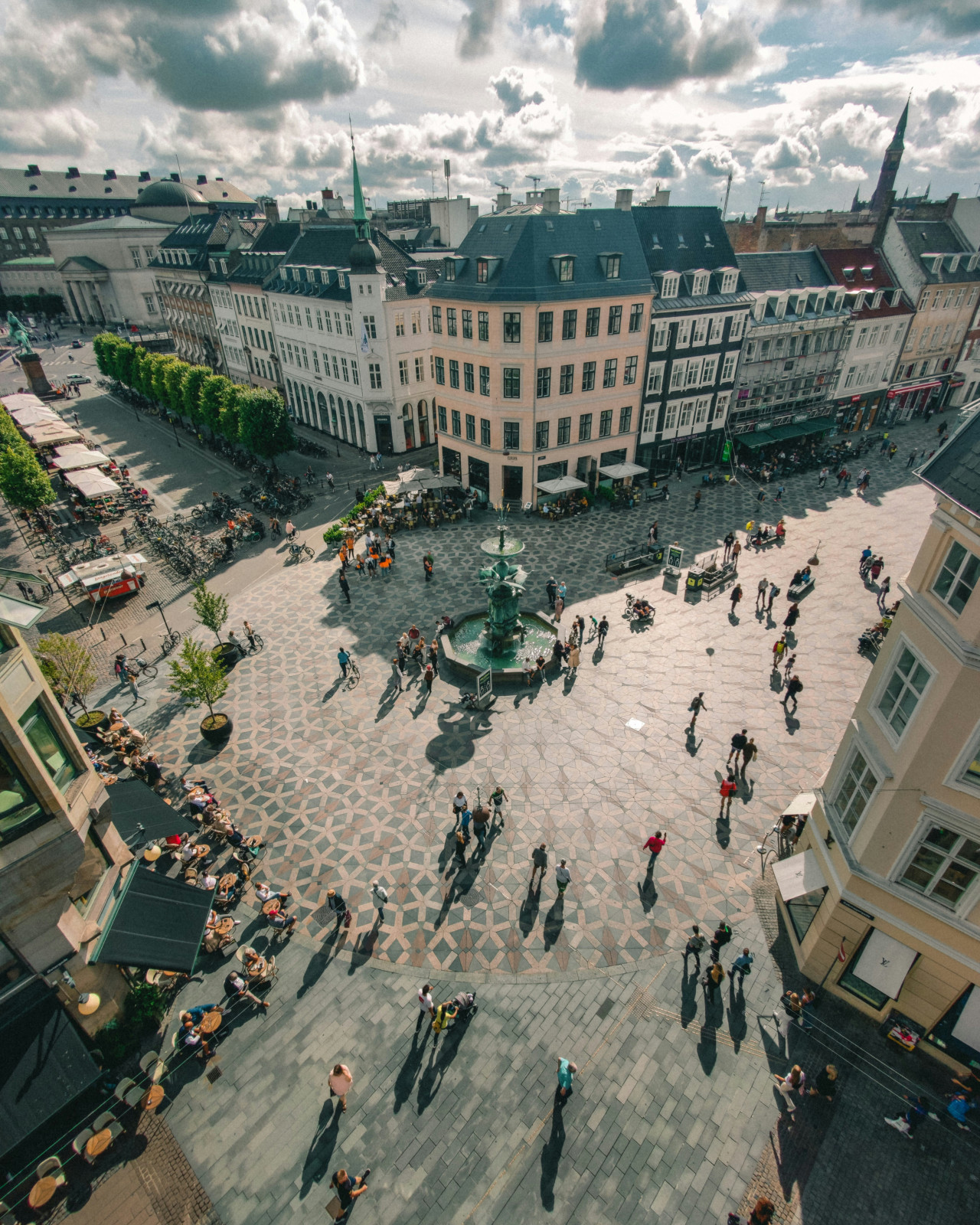 Muchas personas nacidas en Latinoamérica viven en Dinamarca. Foto: Unsplash.