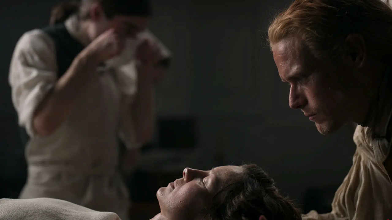 Jamie y Claire Fraser en la temporada 7 de Outlander. Foto: Starz