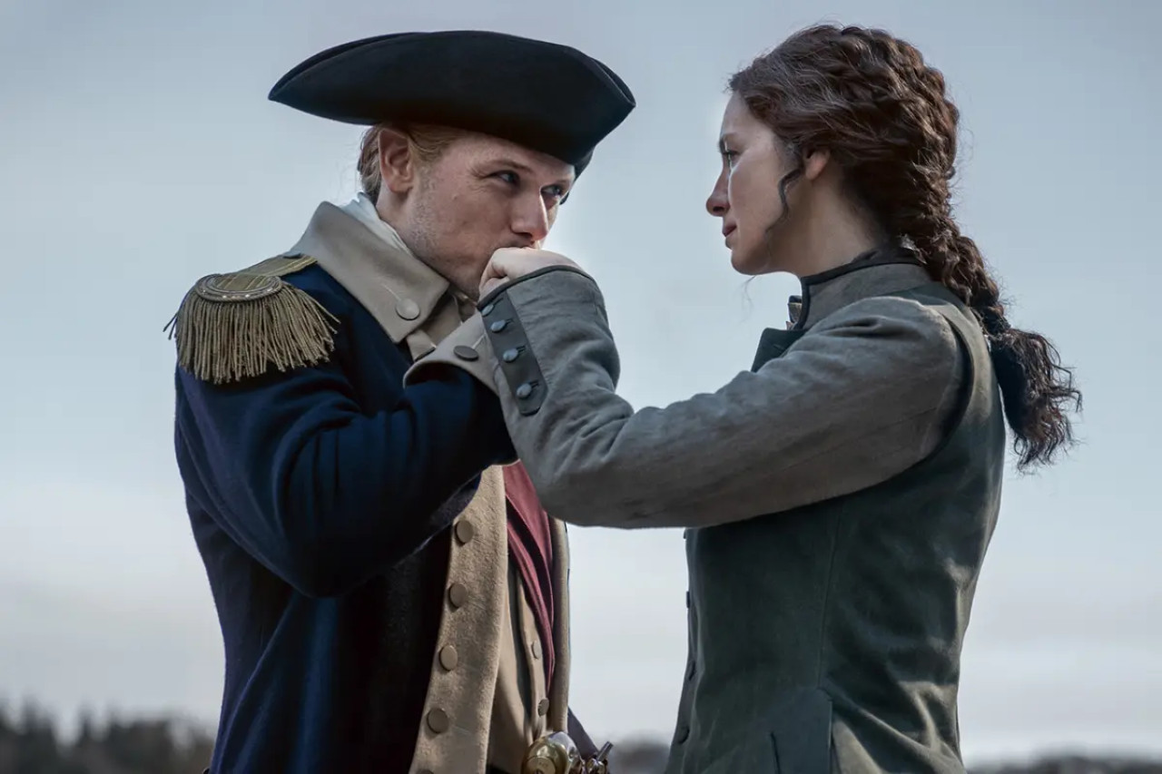 Claire y Jamie en la temporada 7 de Outlander. Foto: Starz