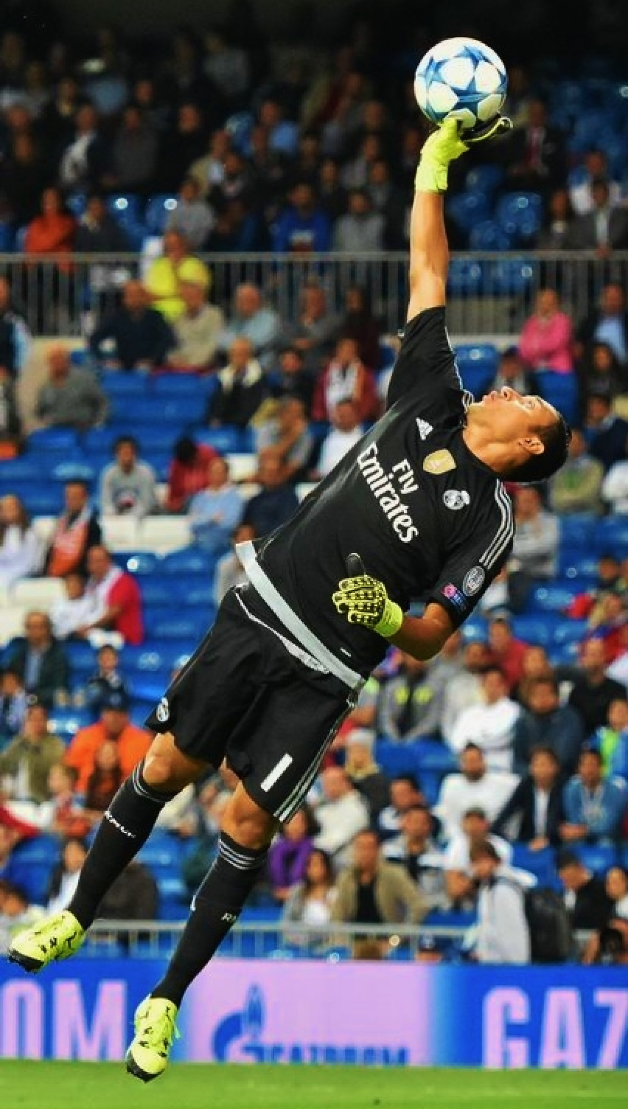 Keylor Navas jugó en importantes clubes como el Real Madrid y PSG. Foto: Wikipedia.