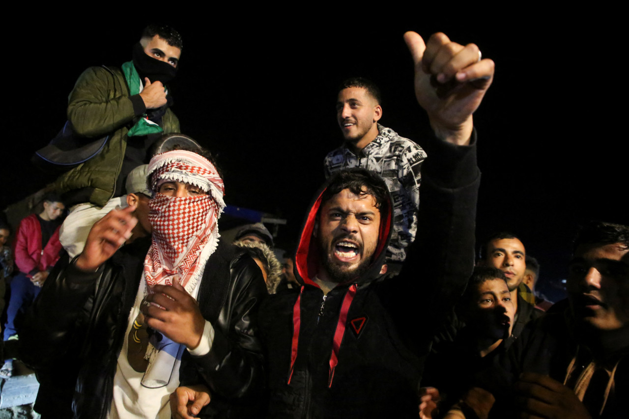 Los palestinos celebran el acuerdo de tregua en la Franja de Gaza. Foto: Reuters.