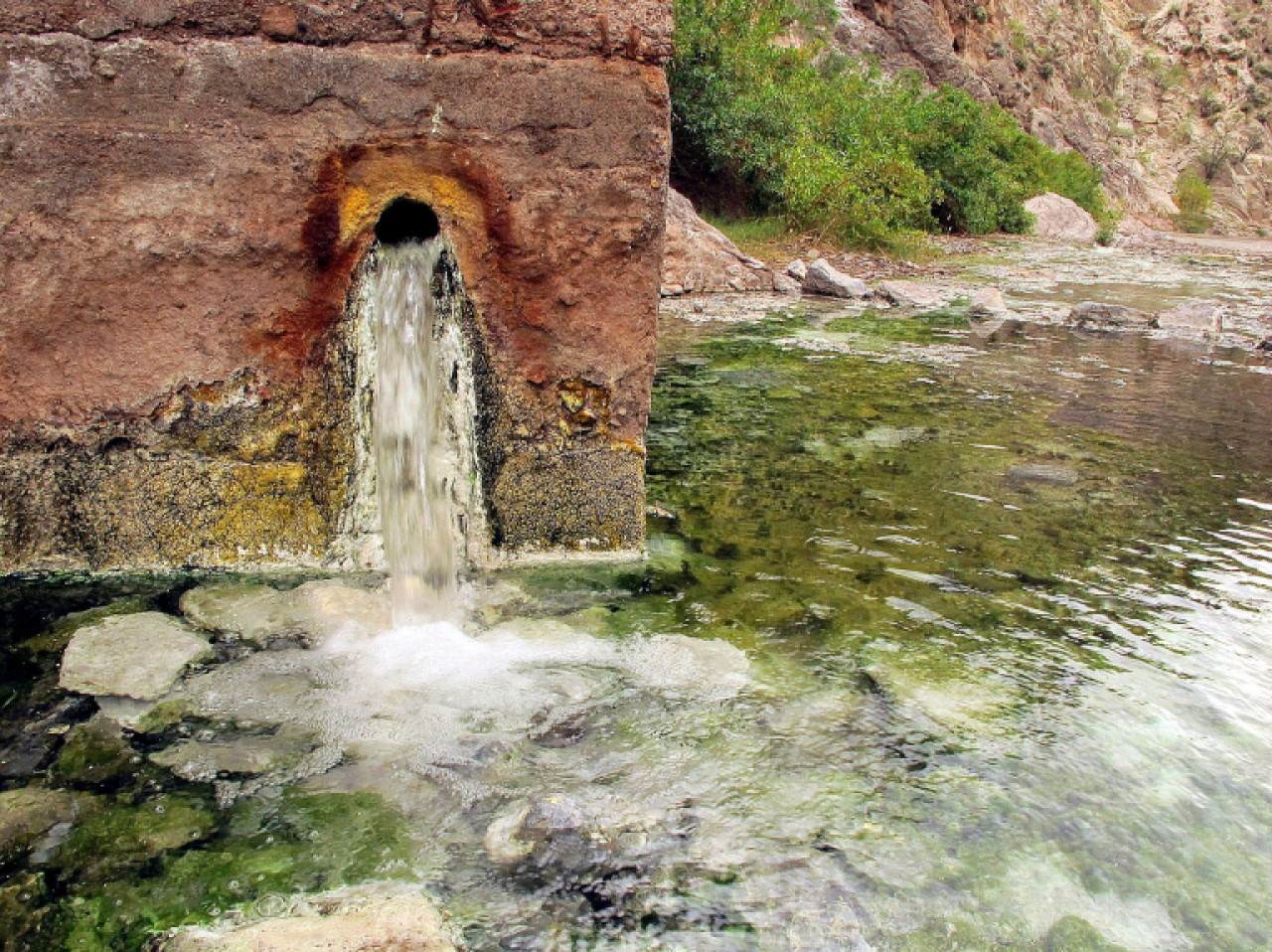 Termas de Agua Hedionda, en San Juan. Foto: Facebook / Jachal Activo y Natural.