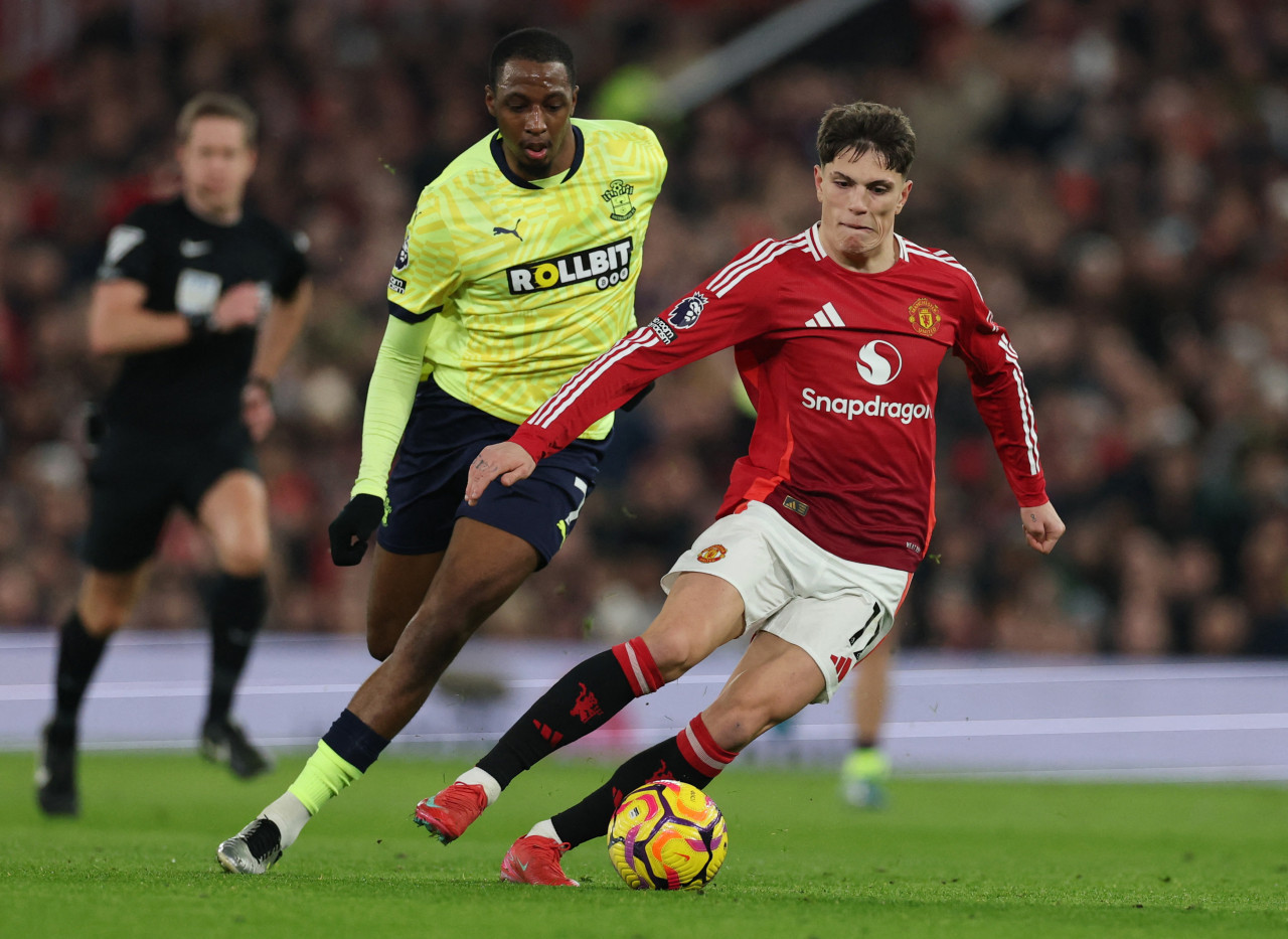 El Manchester United perdió 0-1 como local. Foto: Reuters.