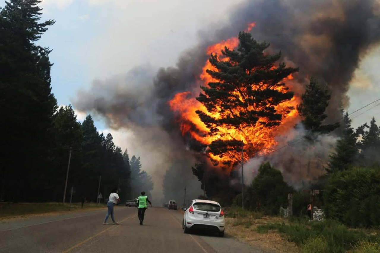 Incendios en Epuyén. Foto: NA.