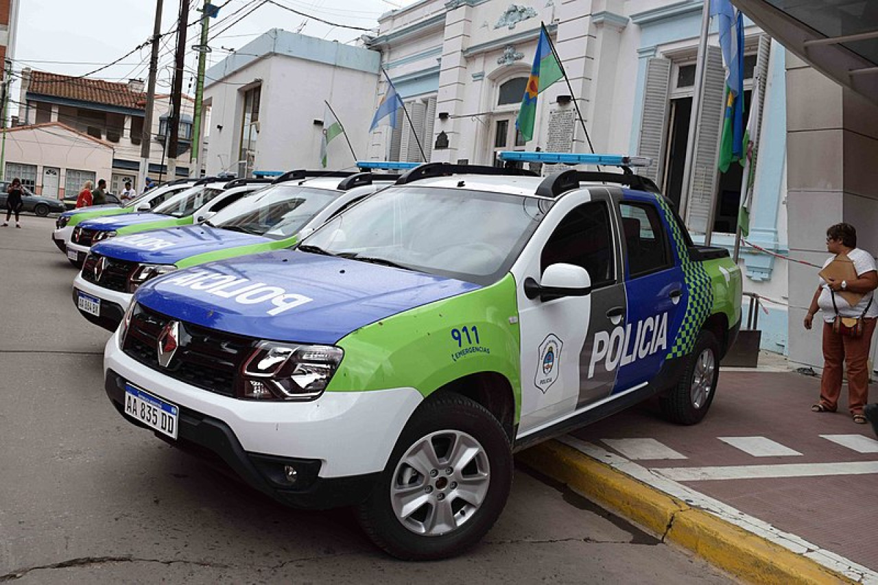 Policía; patrullero. Foto Wikipedia.