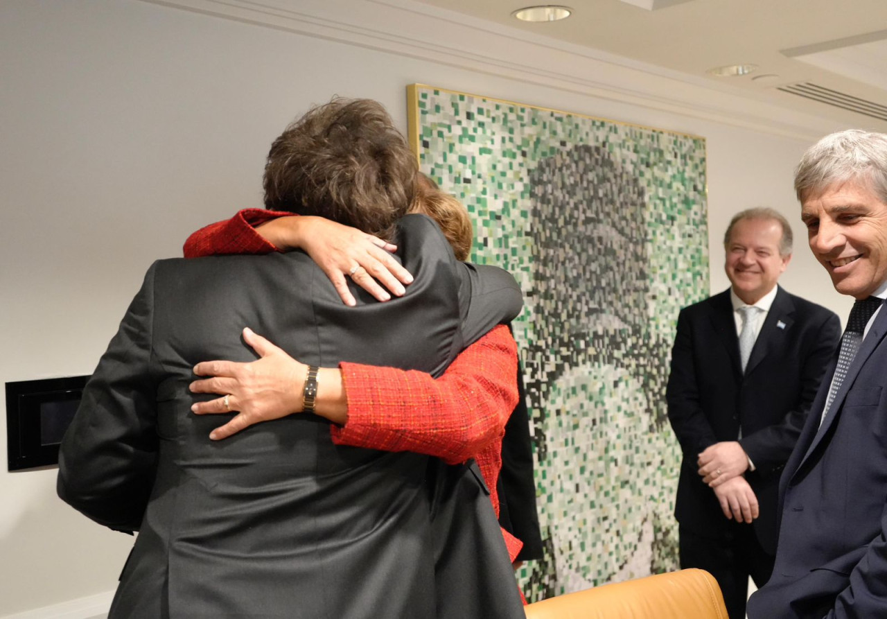 Javier Milei junto a la la Directora del FMI, Kristalina Gueorguieva. Foto: Presidencia