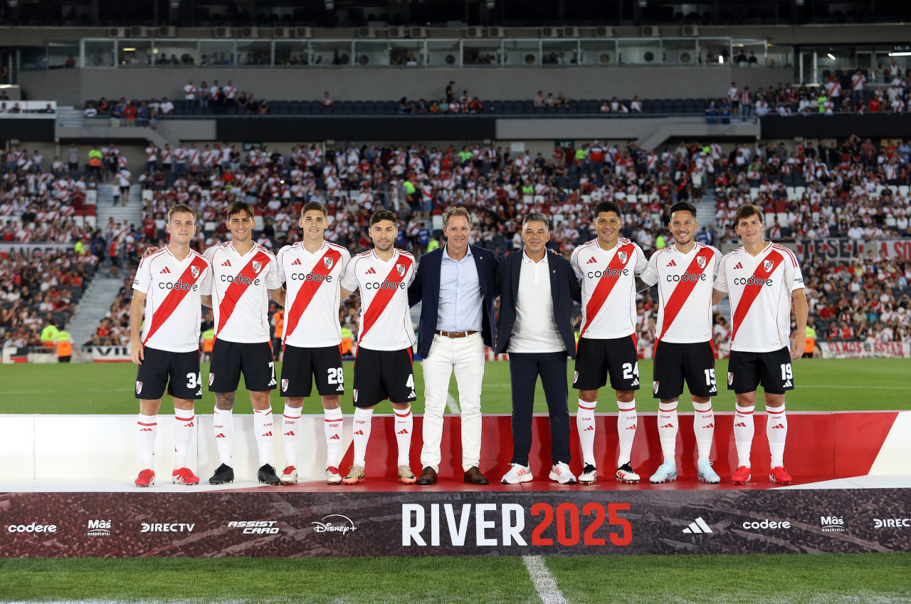 Presentación de los refuerzos de River en el Monumental. Foto: NA.