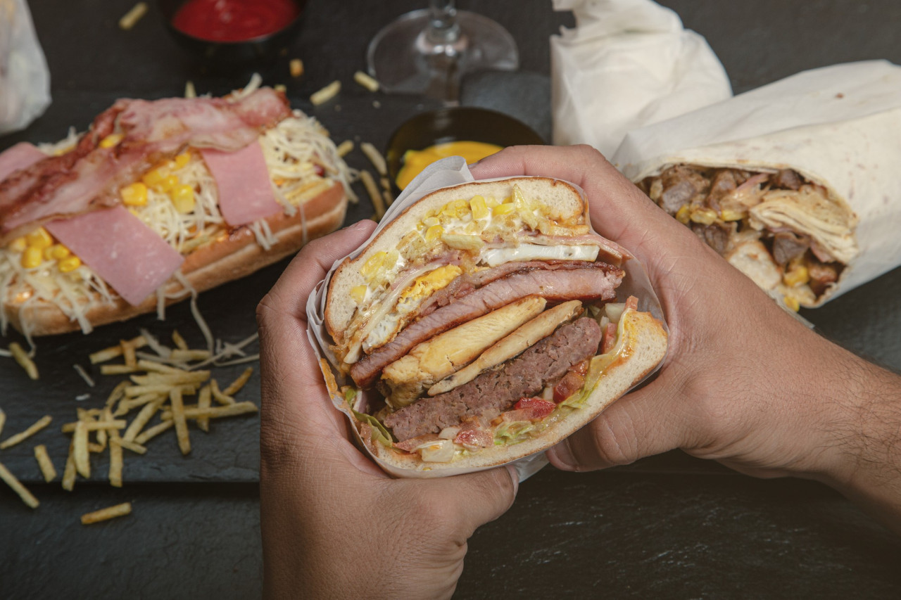 Dónde nació el sándwich más emblemático de Uruguay. Foto: Instagram @rexbestchivitointown